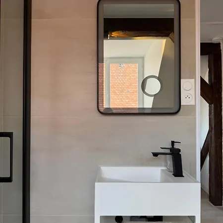 Le Jolie Duplex 아파트 *