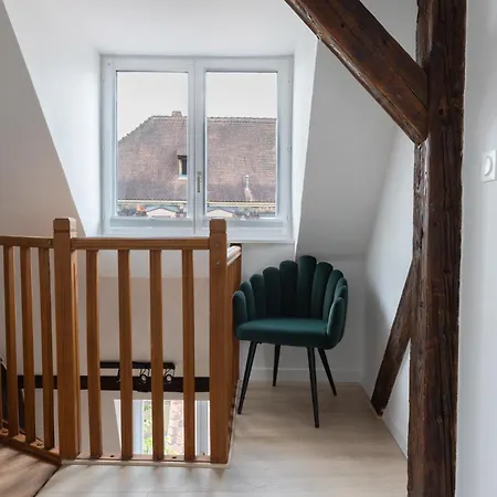 Le Jolie Duplex 아파트 콜마